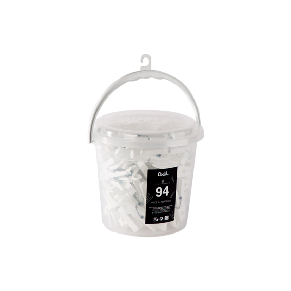 PLASTIC CLOTHES PEGS SET